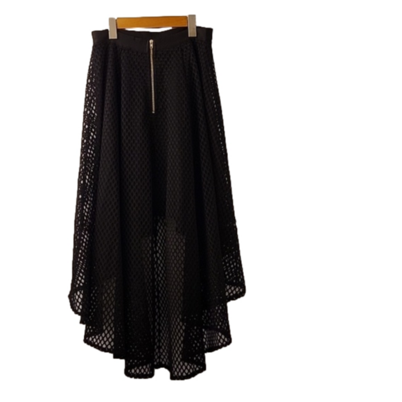 HARPER and Me Net High Low Skirt - Picture 2 of 7